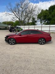 2023 Hyundai Elantra SEL - Exterior Side Driver Image